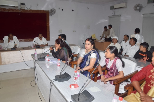 PSY Meritorious honor Sarguja Collectorate